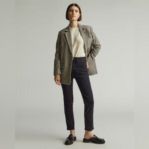 Everlane The Original Cheeky Jean in Tumbled Black Size 28 Cropped